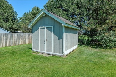 Welcome to this pristine colonial home located in Webster. There - photo 47