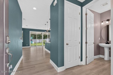 Welcome home to this charming two-story, 3-bedroom, 2.5-bath - photo 5
