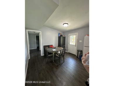 Location, Location, Location!! This Home is Move In Ready! Newly - photo 4