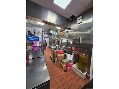 Tremendous opportunity to purchase a fully equipped and income - photo 12