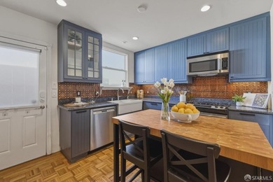 Welcome home to this Sunnyside gem with sweeping city views! - photo 16