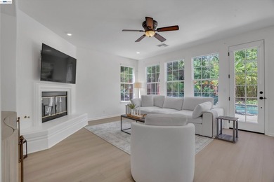 Tucked into one of San Ramon's most picturesque pockets, this - photo 28