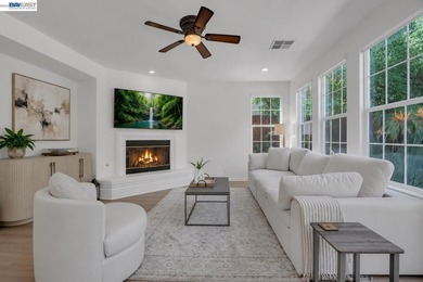 Tucked into one of San Ramon's most picturesque pockets, this - photo 29