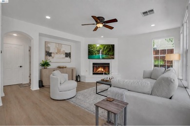 Tucked into one of San Ramon's most picturesque pockets, this - photo 31