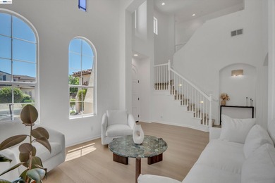 Tucked into one of San Ramon's most picturesque pockets, this - photo 34