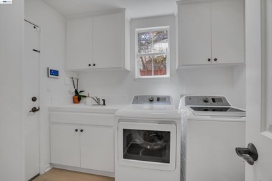 Tucked into one of San Ramon's most picturesque pockets, this - photo 38
