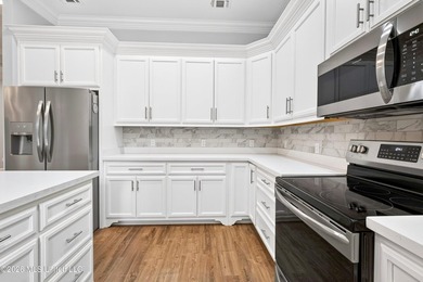 HERE'S YOUR CHANCE TO LIVE IN THE MUCH DESIRED BEAUX VUE - photo 8