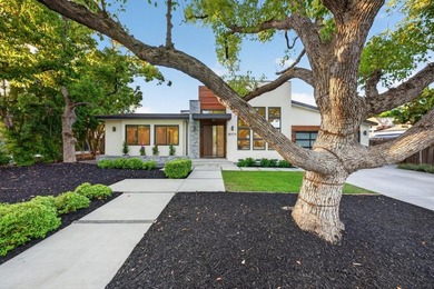 Modern design and exceptional craftsmanship define this stunning - photo 1