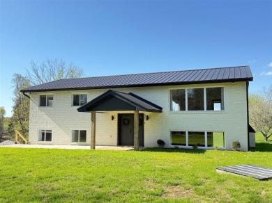 Lake Home For Sale in Lewisburg, Kentucky
