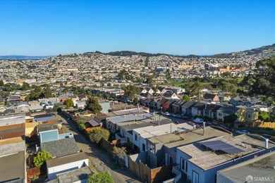 Welcome home to this Sunnyside gem with sweeping city views! - photo 44
