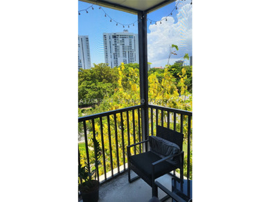 Call this cozy apartment home in a great Aventura location - photo 5