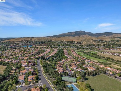 Tucked into one of San Ramon's most picturesque pockets, this - photo 48