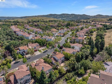 Tucked into one of San Ramon's most picturesque pockets, this - photo 49