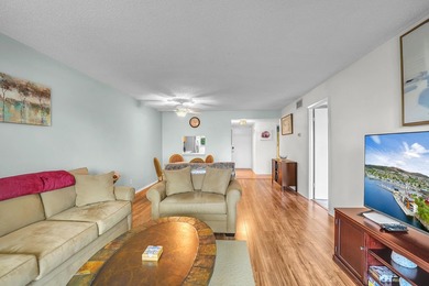 Fully Furnished, move-in ready, turn-key, 2-bedroom, 2-bath - photo 5