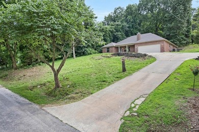 Looking for a house near the lake? Enjoy your view of the lake - photo 2