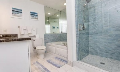 Spectacular furnished 1 BD / 1 BA oceanfront condo in the - photo 11