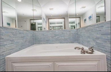 Spectacular furnished 1 BD / 1 BA oceanfront condo in the - photo 12