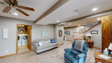 Exquisitely maintained ranch-style home. SOLD - photo 5