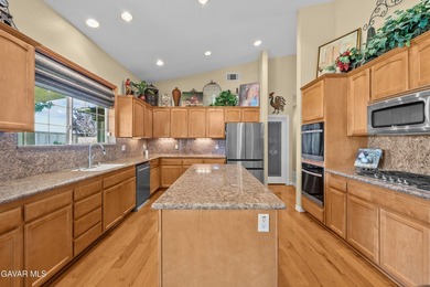 SINGLE STORY NEAR GOLF COURSE! Welcome to this expansive single - photo 14
