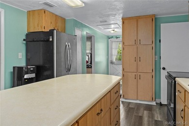 MOTIVATED SELLER!!! Welcome to waterfront living in the heart of - photo 14