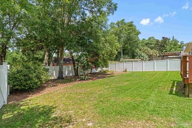 Welcome to this beautifully maintained solid brick home - photo 37
