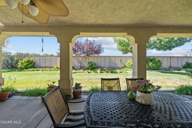 SINGLE STORY NEAR GOLF COURSE! Welcome to this expansive single - photo 50