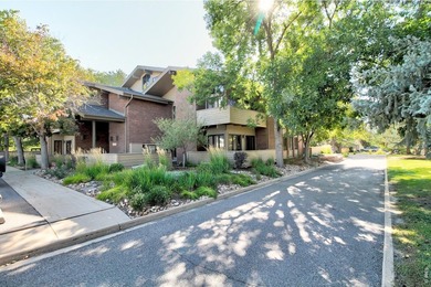 Medical / Professional Office Building for Sale in Serene - photo 2