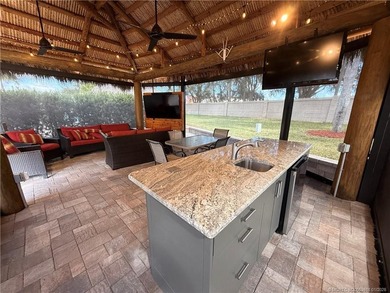 An oversized 3,334 sq ft lot offering refined resort-style - photo 7