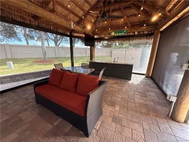 An oversized 3,334 sq ft lot offering refined resort-style - photo 8
