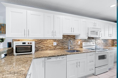 (private lake, pond, coastal) Condo For Sale in Delray Beach Florida