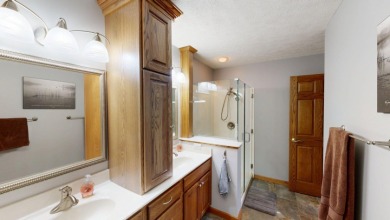 Exquisitely maintained ranch-style home. SOLD - photo 17