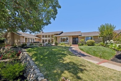 Welcome Home to 14275 Hilltop Way a Private Saratoga Retreat w/ - photo 6