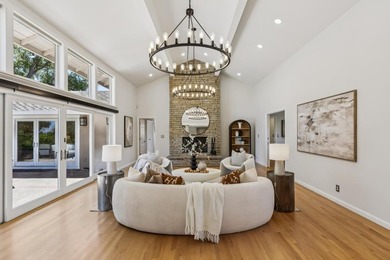Welcome Home to 14275 Hilltop Way a Private Saratoga Retreat w/ - photo 9