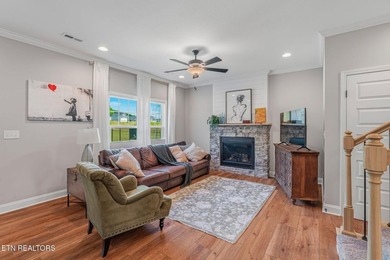 Welcome to 102 East Fortenberry St! This move-in ready 3-bedroom - photo 13