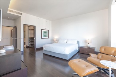 Ascend to the 36th floor of the prestigious Carbonell on