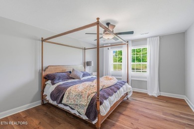 Welcome to 102 East Fortenberry St! This move-in ready 3-bedroom - photo 24