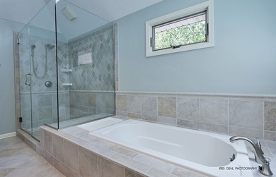 Over 3,900 sq ft of finished living space across three - photo 32