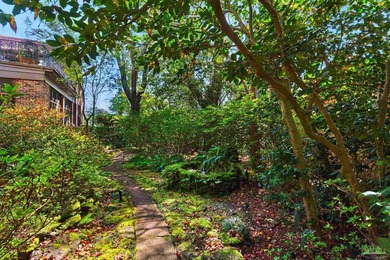 A Masterpiece of Historic Pensacola! Experience the pinnacle of - photo 33