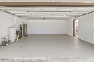 Direct Oceanfront Duplex (1 of 8) CBS Construction Perfect for - photo 35