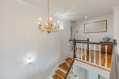 ELEGANT HOME, FIRST TIME ON THE MARKET! Welcome to this stunning - photo 41