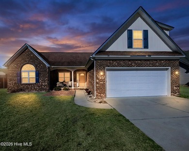 (private lake, pond, coastal) Home For Sale in New Bern North Carolina