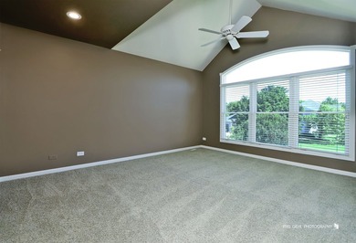 Over 3,900 sq ft of finished living space across three - photo 43