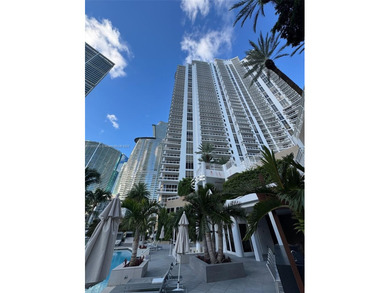 Ascend to the 36th floor of the prestigious Carbonell on