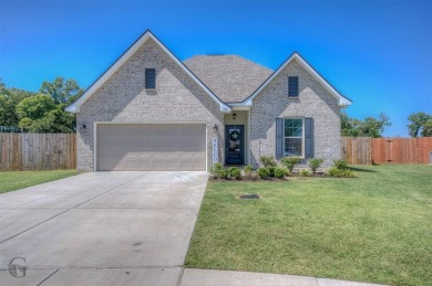 Lake Home For Sale in Bossier City, Louisiana