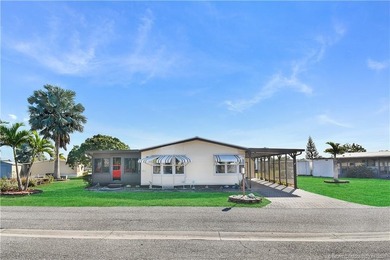 St. Lucie River Home For Sale in Port Saint Lucie Florida