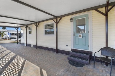 Don't miss this one! Rare end unit on a quiet Cul-De-Sac and an - photo 5