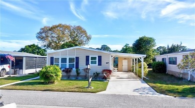 St. Lucie River Home For Sale in Port Saint Lucie Florida