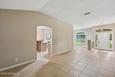 Move right in and enjoy all the comfort, convenience, and - photo 4