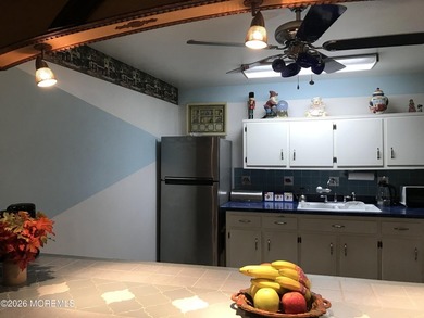 Pride of ownership abounds in this lovingly maintained 2 bedroom - photo 20