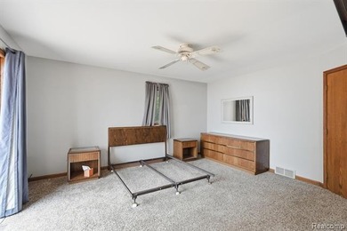 Welcome to your waterfront escape at 5436 N Lakeshore Rd in - photo 21